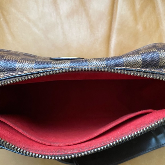 Louis Vuitton Ravello Shoulder bag! - Picture 7 of 9